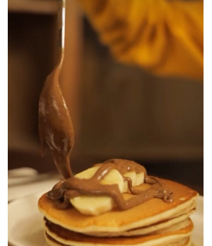 Carob-Nusscreme mit Orangen